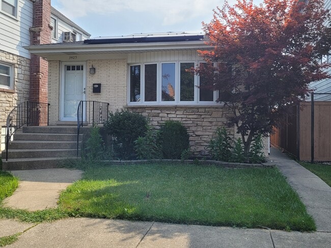 Building Photo - 3405 N Osage Ave