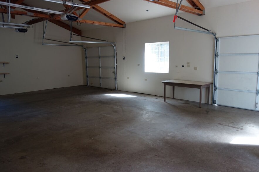 Building Photo - 29901 SE 82nd St