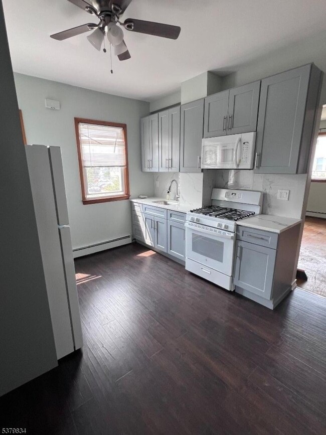 Primary Photo - 25 Bowdoin St