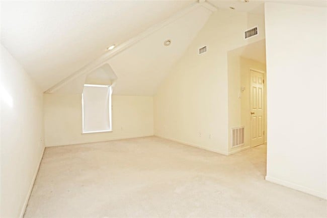 Building Photo - 1 Baylor Plaza