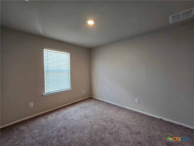 Building Photo - 2565 Hiddenbrooke Trace