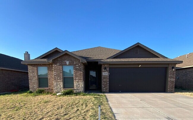 Primary Photo - 4 bedroom, 2 bath in Quincy Park!