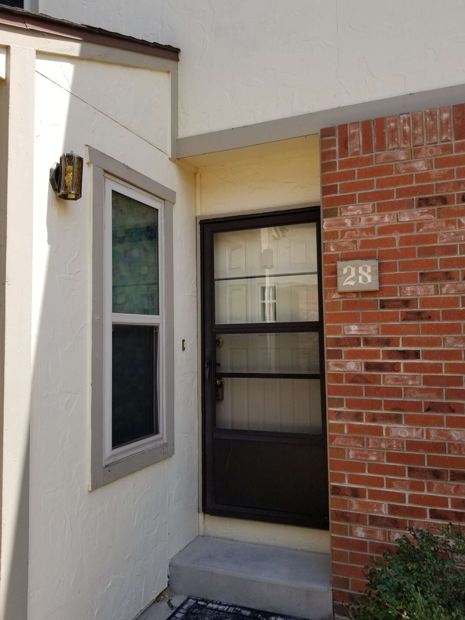 Building Photo - 916 44th Ave Ct
