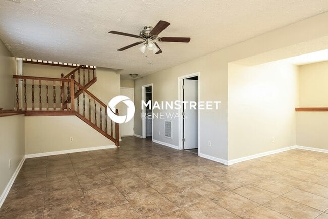 Building Photo - 3 Bedroom Pet-Friendly Home in Raleigh, NC with Main Street Renewal