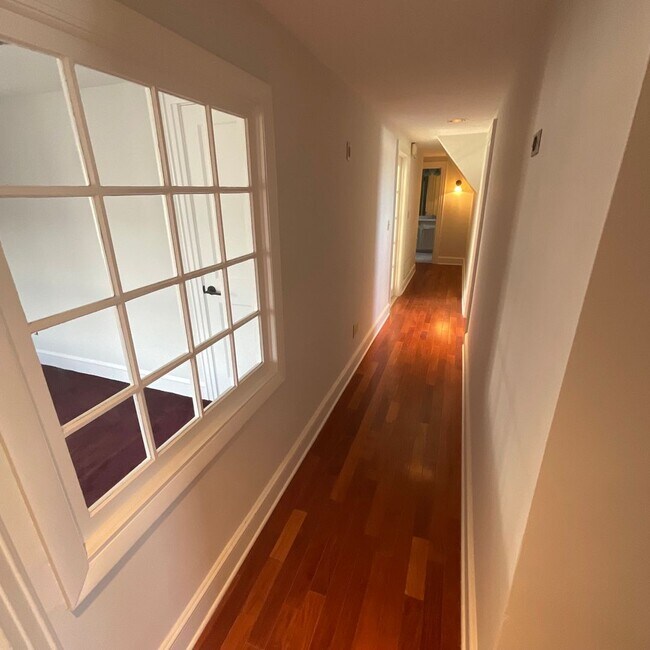 Building Photo - 0 Macdonough Place