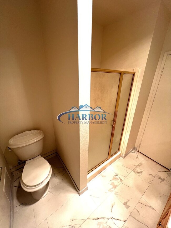 Building Photo - Charming Townhome in the Desirable Mirales...