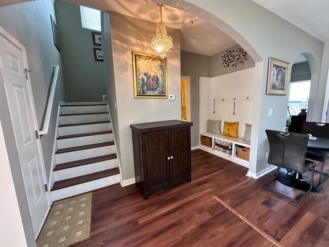 Building Photo - Exclusively Offered By Muse Realty Rentals...