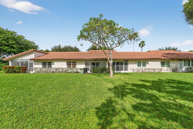 Building Photo - 6070 Sunny Manor Ct