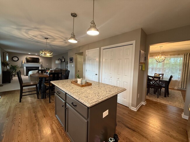Building Photo - Brynwood Single Family Home