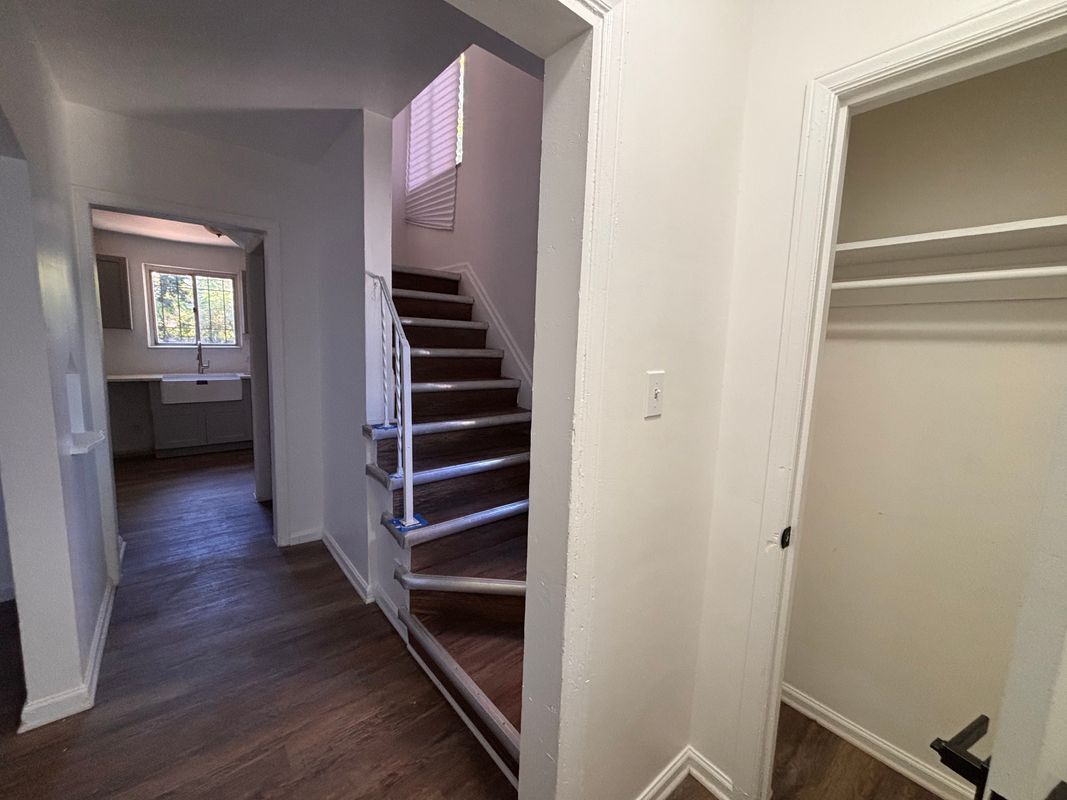 Building Photo - 16919 Monte Vista St