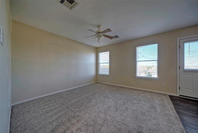 Building Photo - 257 Prairie Verbena Dr