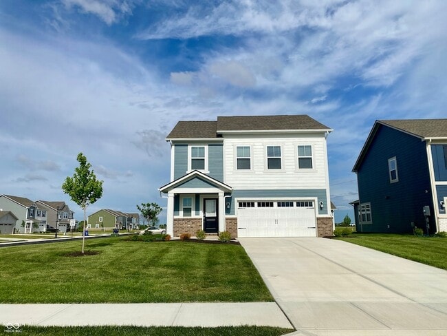 Building Photo - 6233 Sycamore Dr