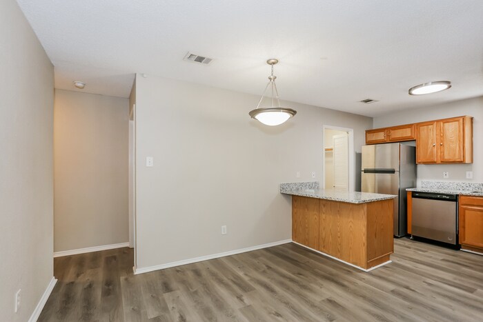 Building Photo - 6715 Oregon Trail