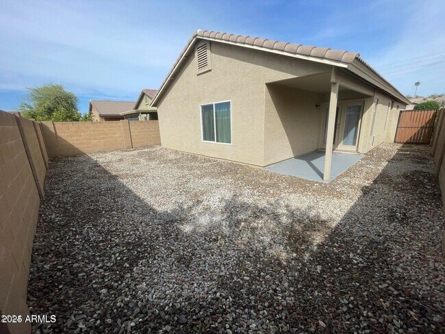 Building Photo - 16822 N 113th Ave
