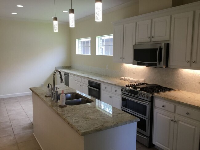 Building Photo - KENSINGTON SUBDIVISION IN FAIRHOPE