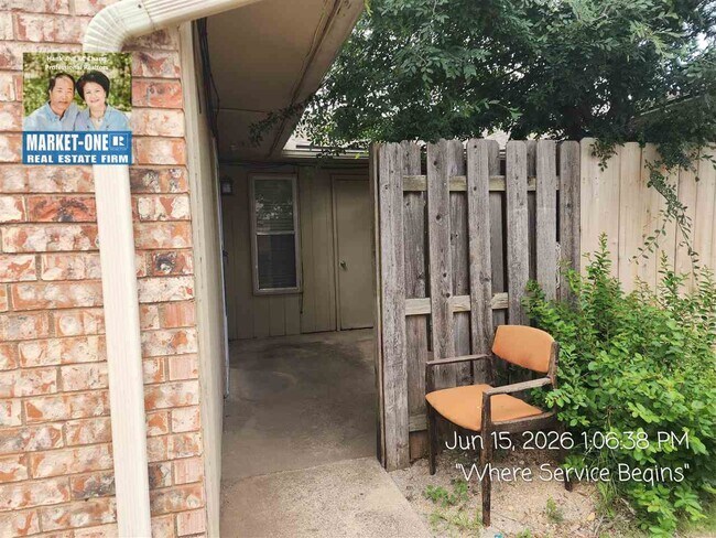 Building Photo - 7938 NW Crossland Cir