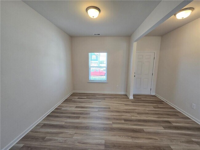 Building Photo - 519 Ozark Ln