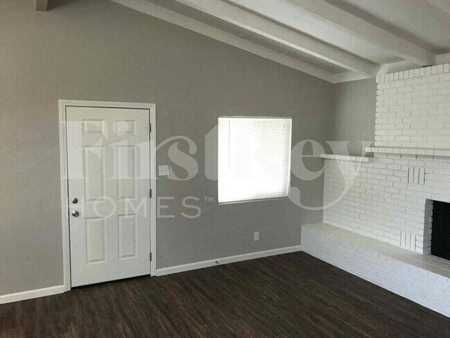 Building Photo - 1801 Canosa Ave