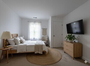 Building Photo - 25% off 1st month's rent. Completely updat...