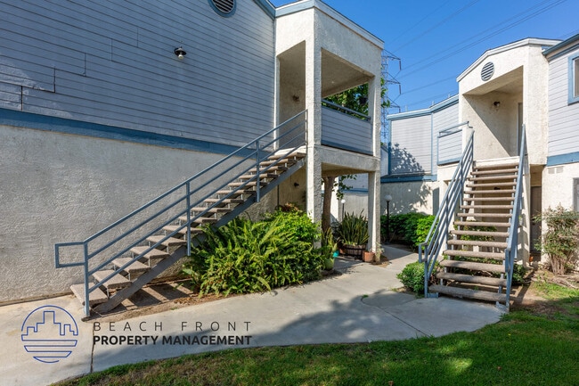 Building Photo - 7739 Bradwelll Ave.