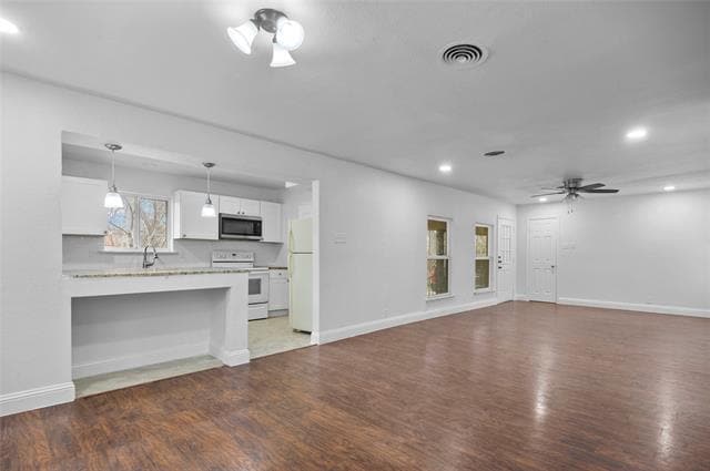 Building Photo - 3334 Modlin St