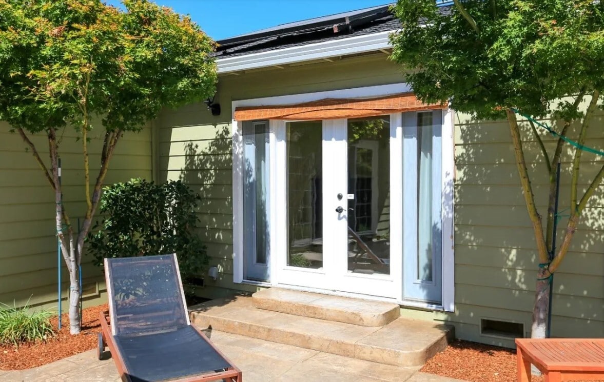 Building Photo - 15146 Chelsea Dr