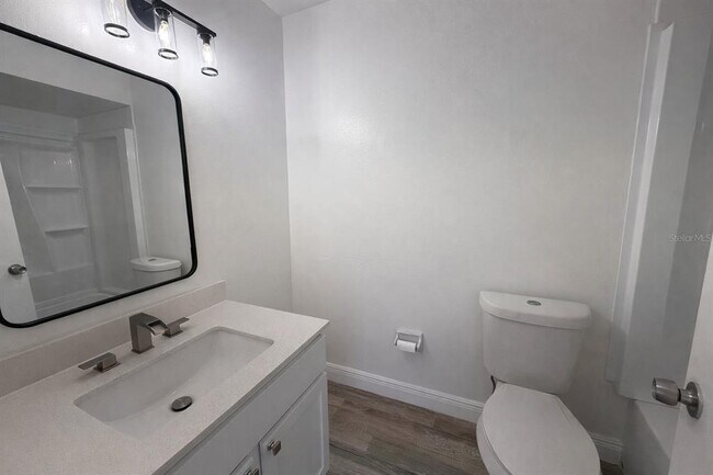 Building Photo - 2428 Summerfield Pl