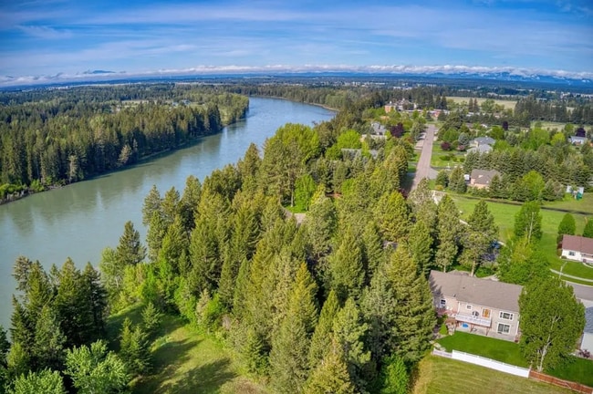 Building Photo - 3b/2.5 House for Rent