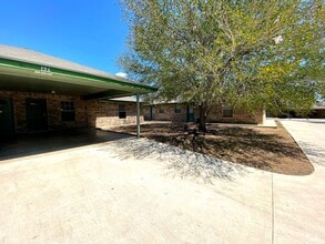 Building Photo - *Move in Special* 2 Bedroom / 1 Bath **Cozy Unit in Pleasanton** w/ Covered Carport! *Refrigerato...