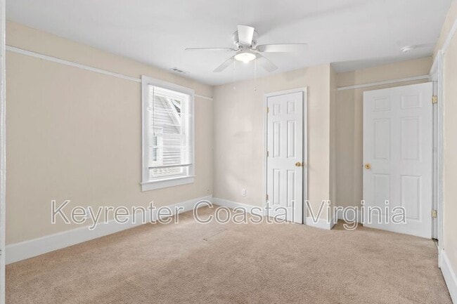 Building Photo - 2828 Tidewater Dr