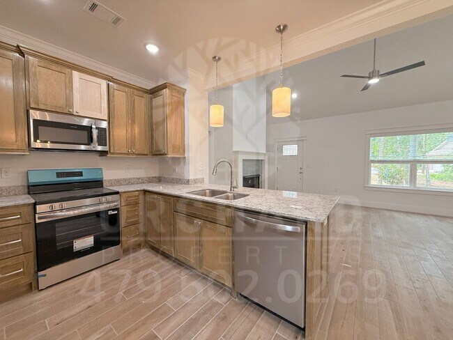 Building Photo - Bella Vista Single-Family Home- 2 Bed/ 2 Bath- Stunning Fernley Plan