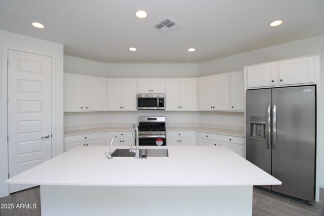 Building Photo - 20884 S 231st Pl.