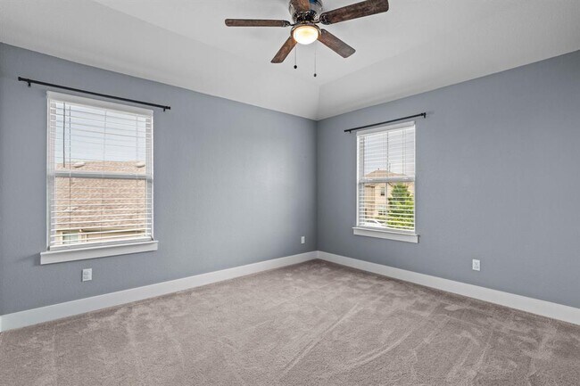 Building Photo - 525 Compania Cove