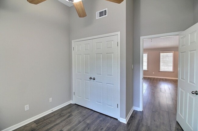 Building Photo - 244 Saybrook Cove