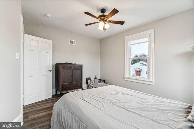 Building Photo - 625 Byberry Rd