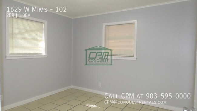Building Photo - 1629 W Mims St