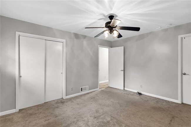 Building Photo - 3925 Chicamauga Dr