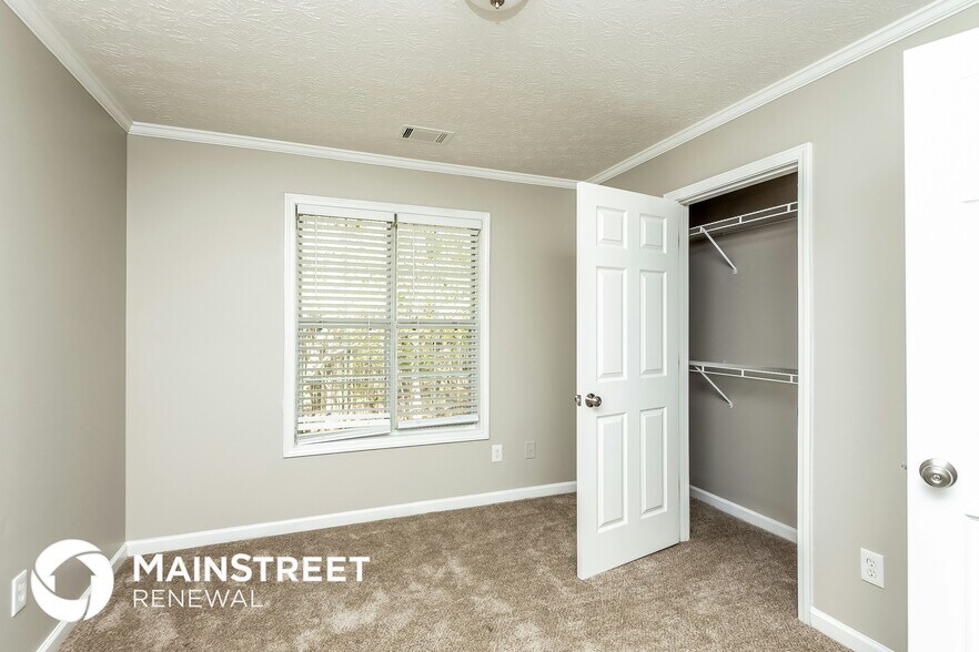 Building Photo - 9293 Melody Cir SW