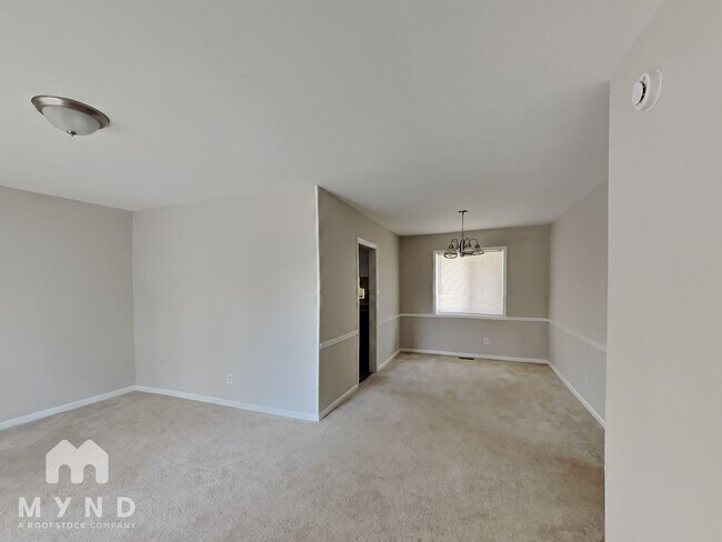 Building Photo - 1529 Plover Rd
