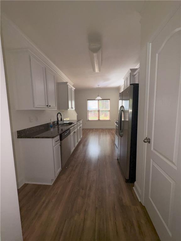 Building Photo - 1372 Blackstone Way