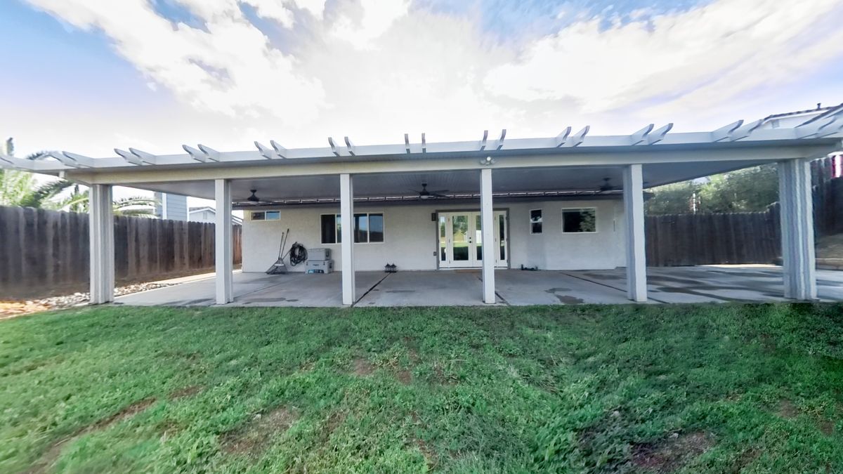Building Photo - 41556 Zinfandel Ave