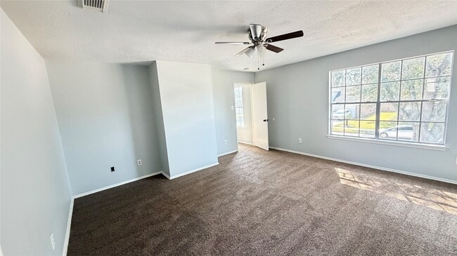 Building Photo - 4115 Geronimo Lake Dr