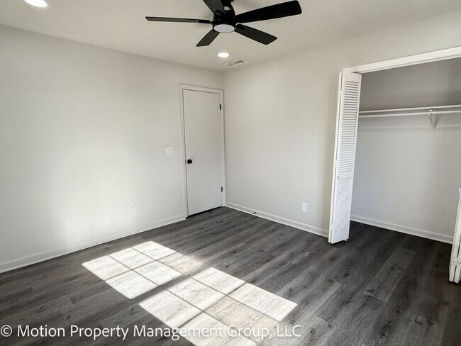 Building Photo - 1330 Hillcrest Dr