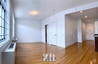 Building Photo - 1 bedroom in Brooklyn NY 11238