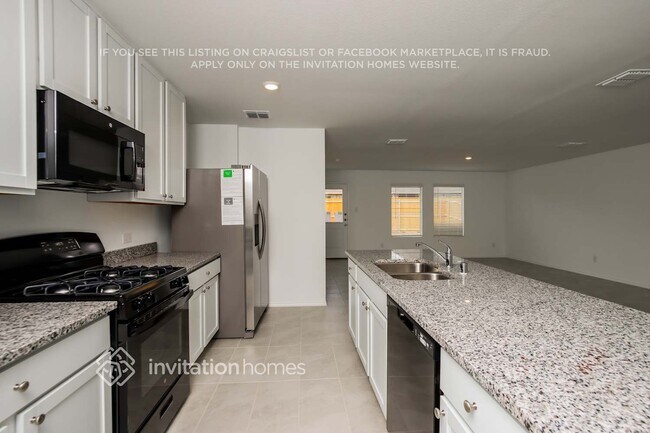 Building Photo - 1128 Catclaw Rd