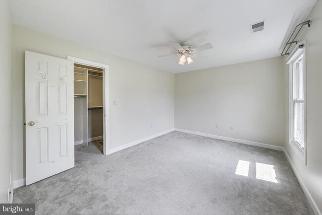 Building Photo - 114 Fordham Dr