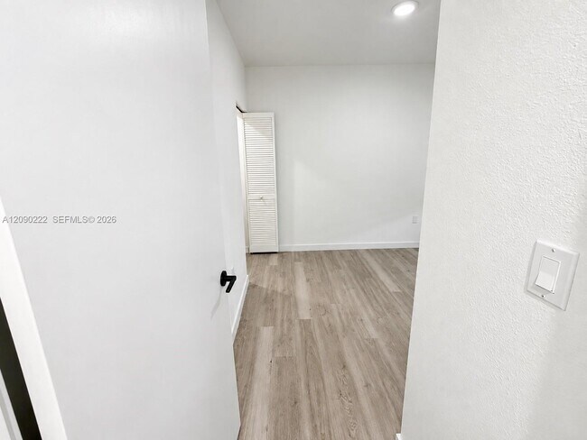 Building Photo - 26102 SW 146th Ave