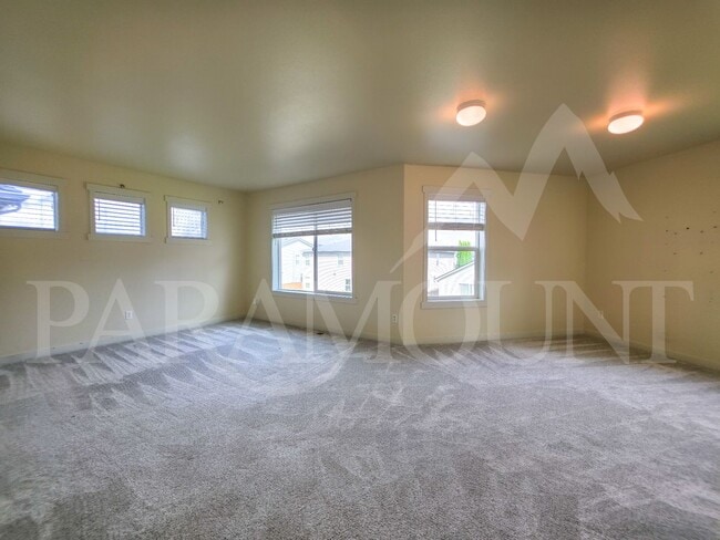 Building Photo - 2163 SW Warbler Way
