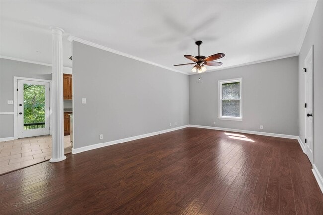 Building Photo - 3 Bedroom 2 1/2 Bath Pet Friendly Home For Rent In Rudolphtown Subdivision!