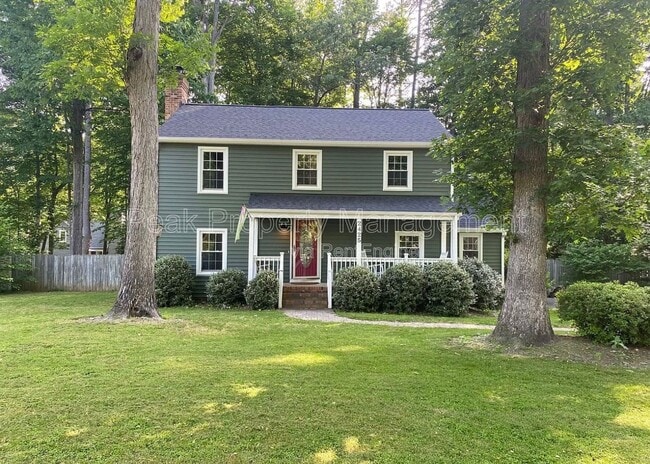 Building Photo - 2425 Crowncrest Dr